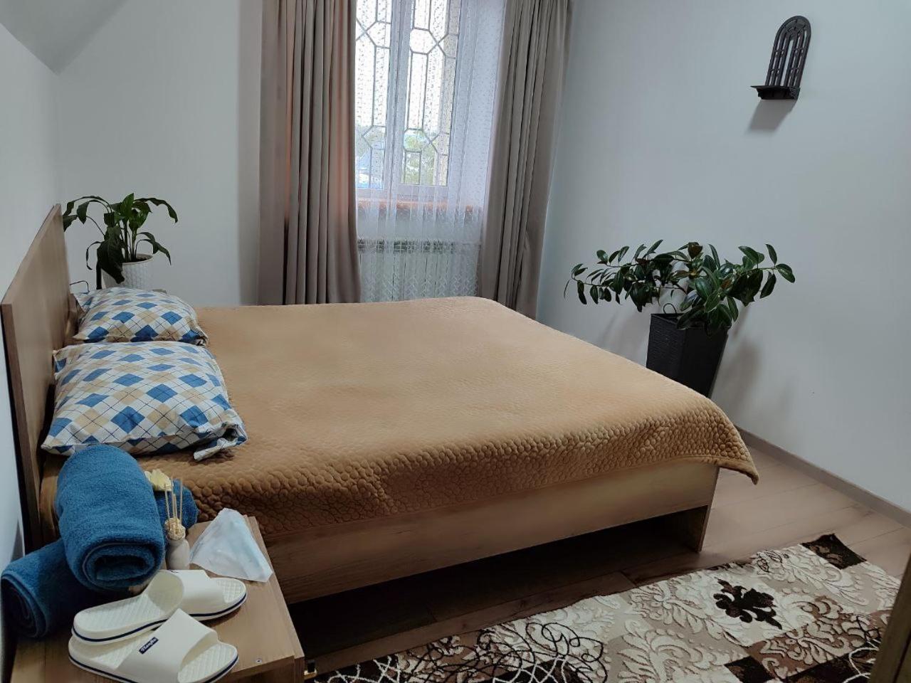 Amanat Guest House Bishkek Exterior foto