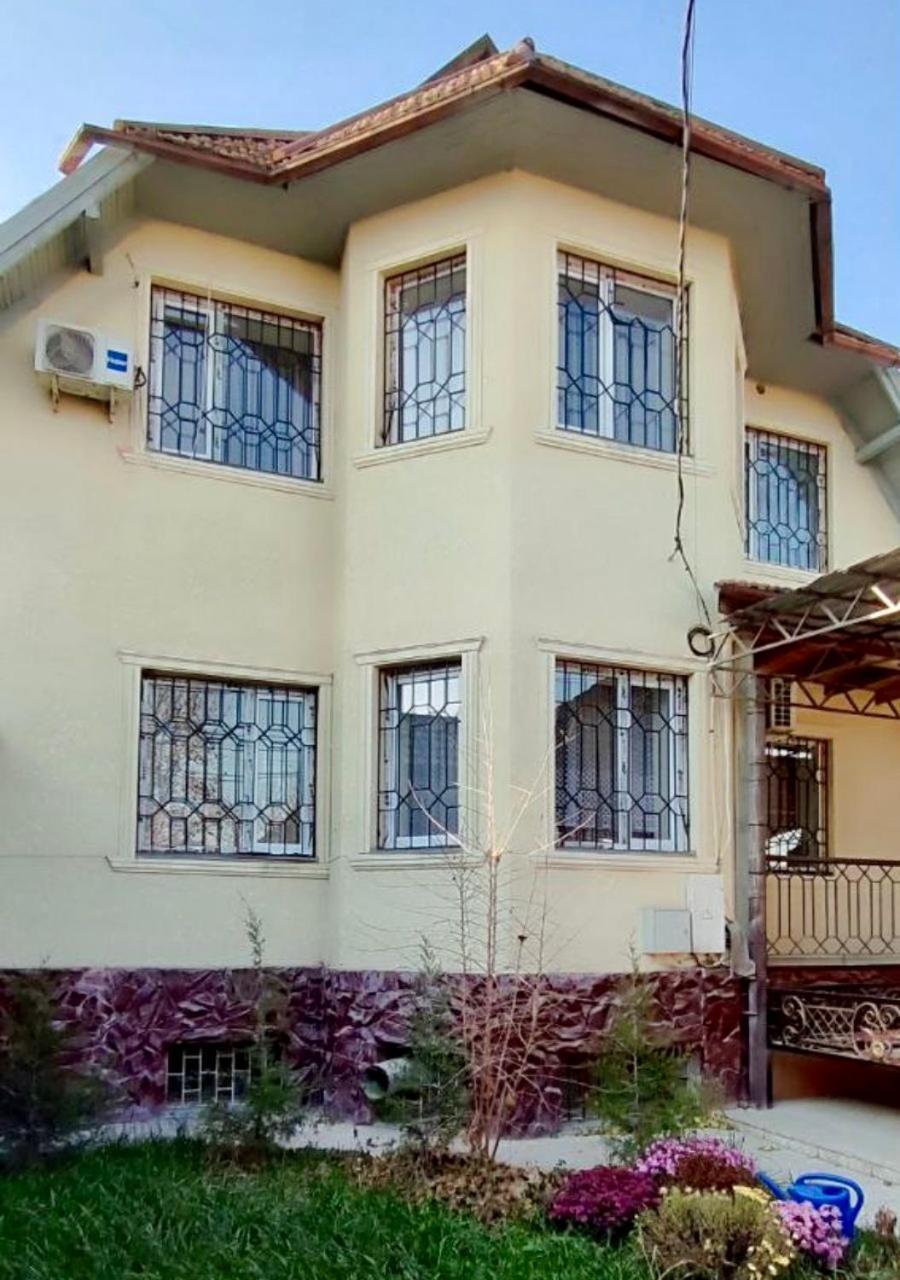 Amanat Guest House Bishkek Exterior foto